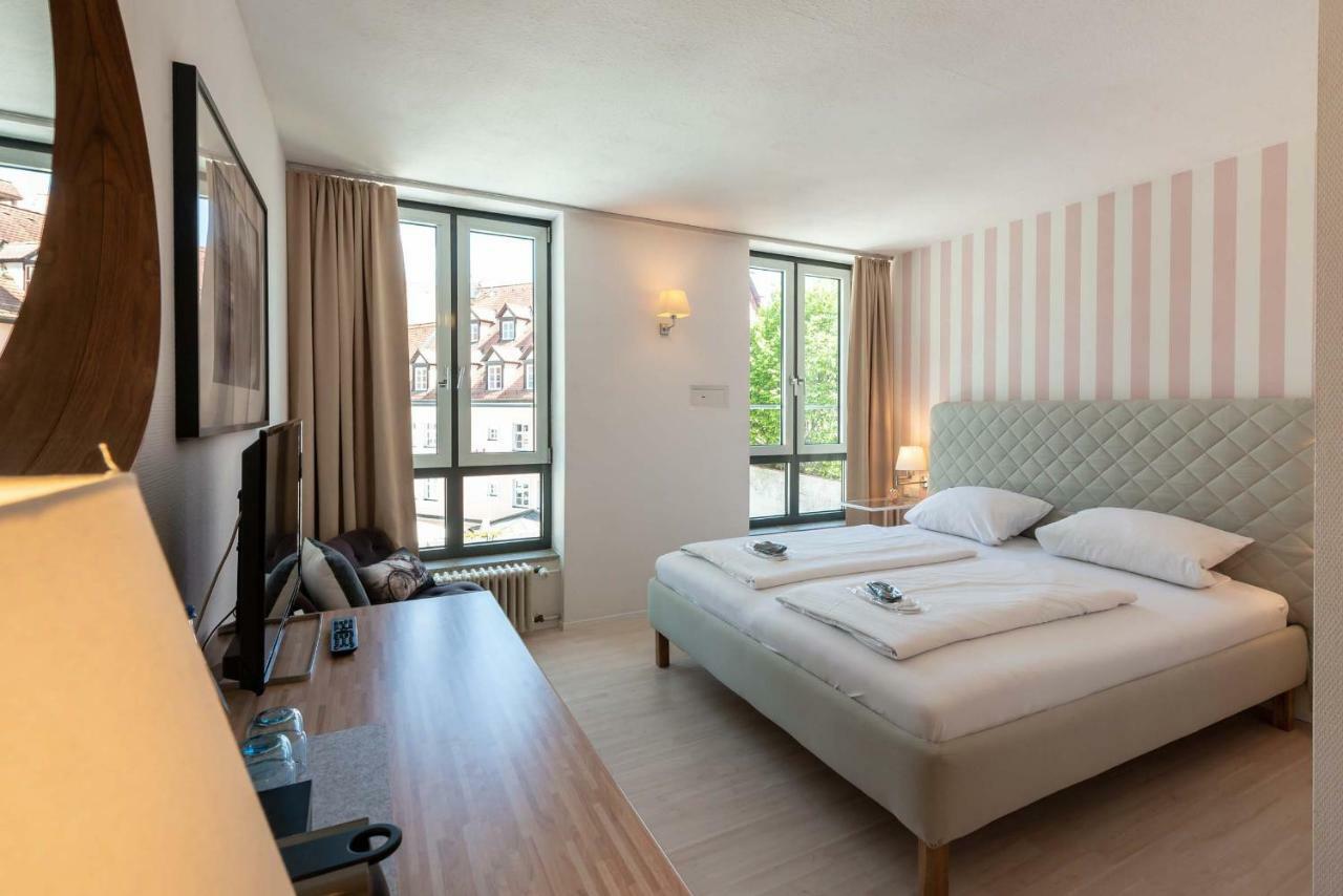 Hotel Am Dom 3*